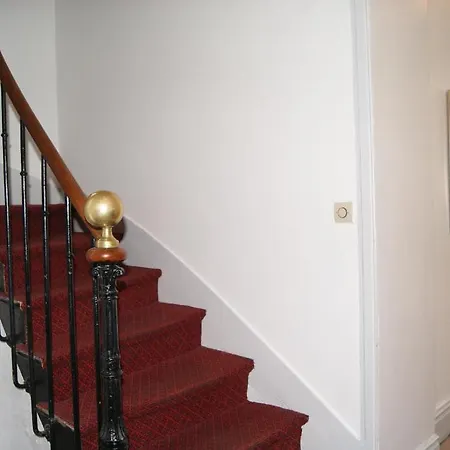 Courtonne Hotel