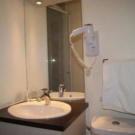 Courtonne Hotel Caen